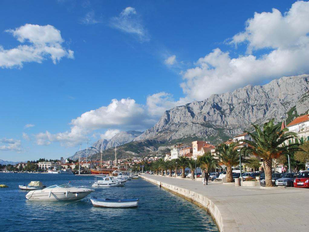 Apartment Makarska M&I, Free Private Parking Exterior photo