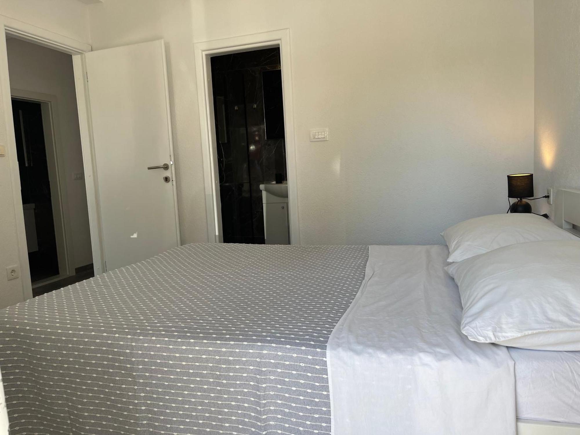 Apartment Makarska M&I, Free Private Parking Exterior photo