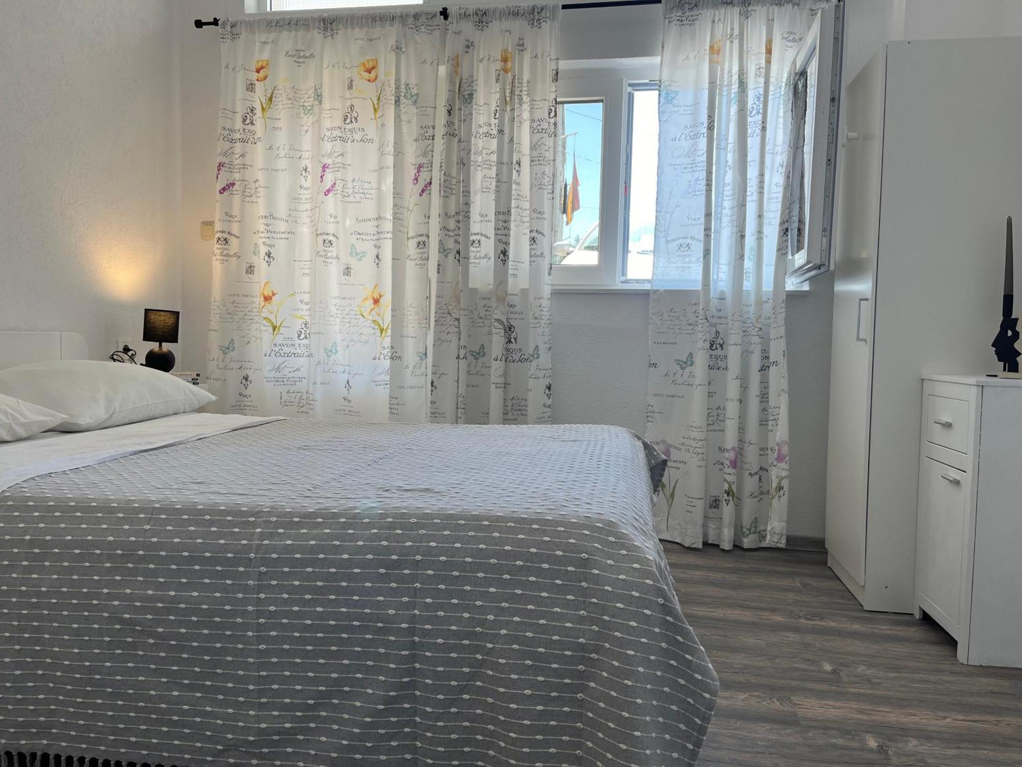 Apartment Makarska M&I, Free Private Parking Exterior photo