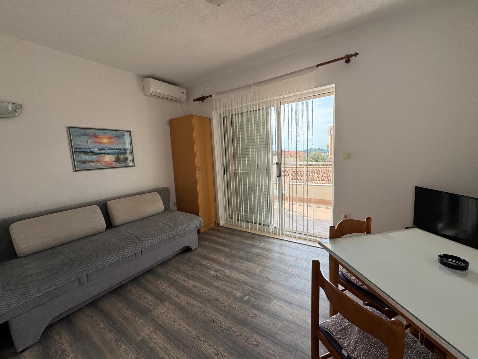 Apartment Makarska M&I, Free Private Parking Exterior photo