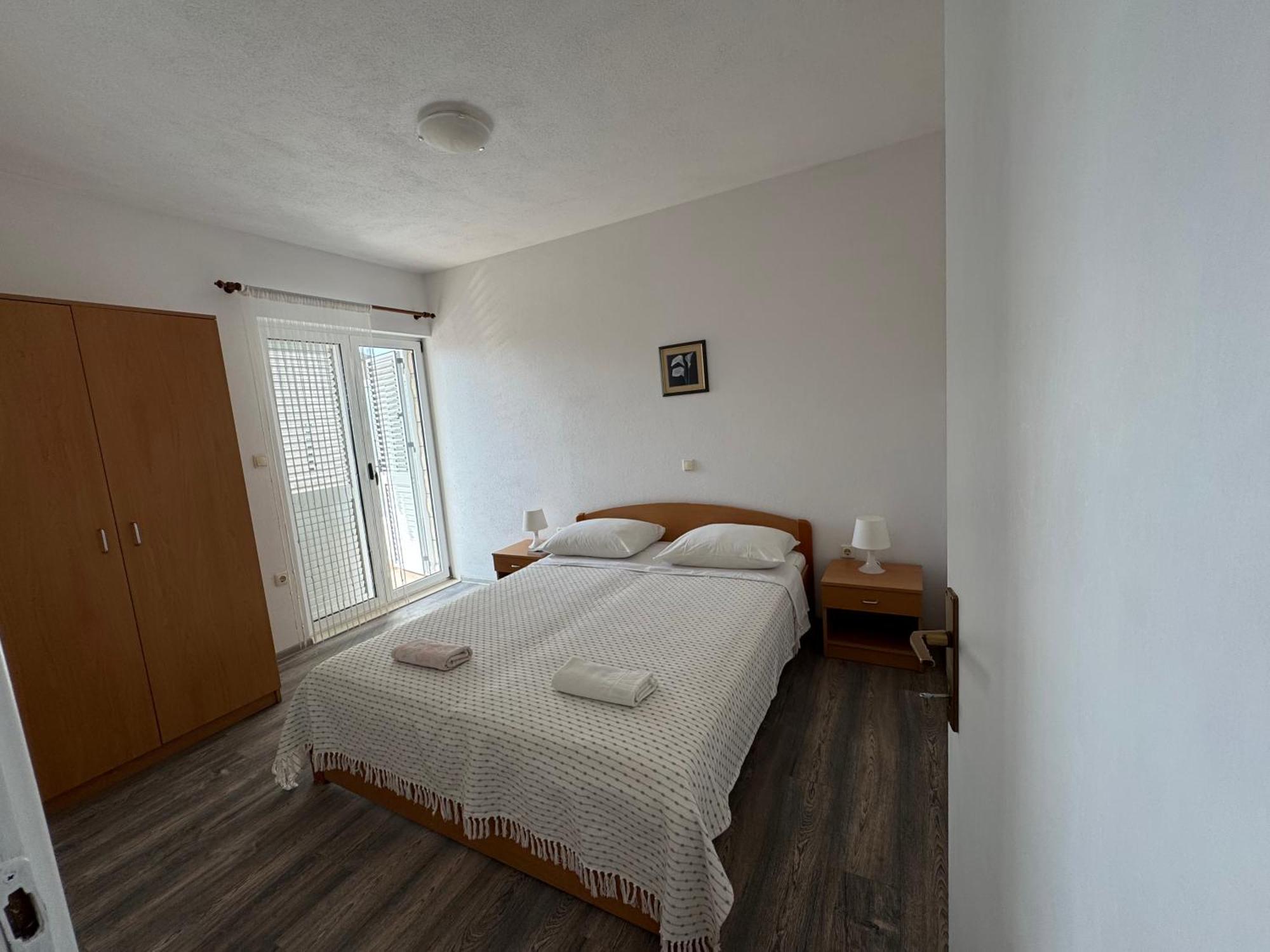 Apartment Makarska M&I, Free Private Parking Exterior photo