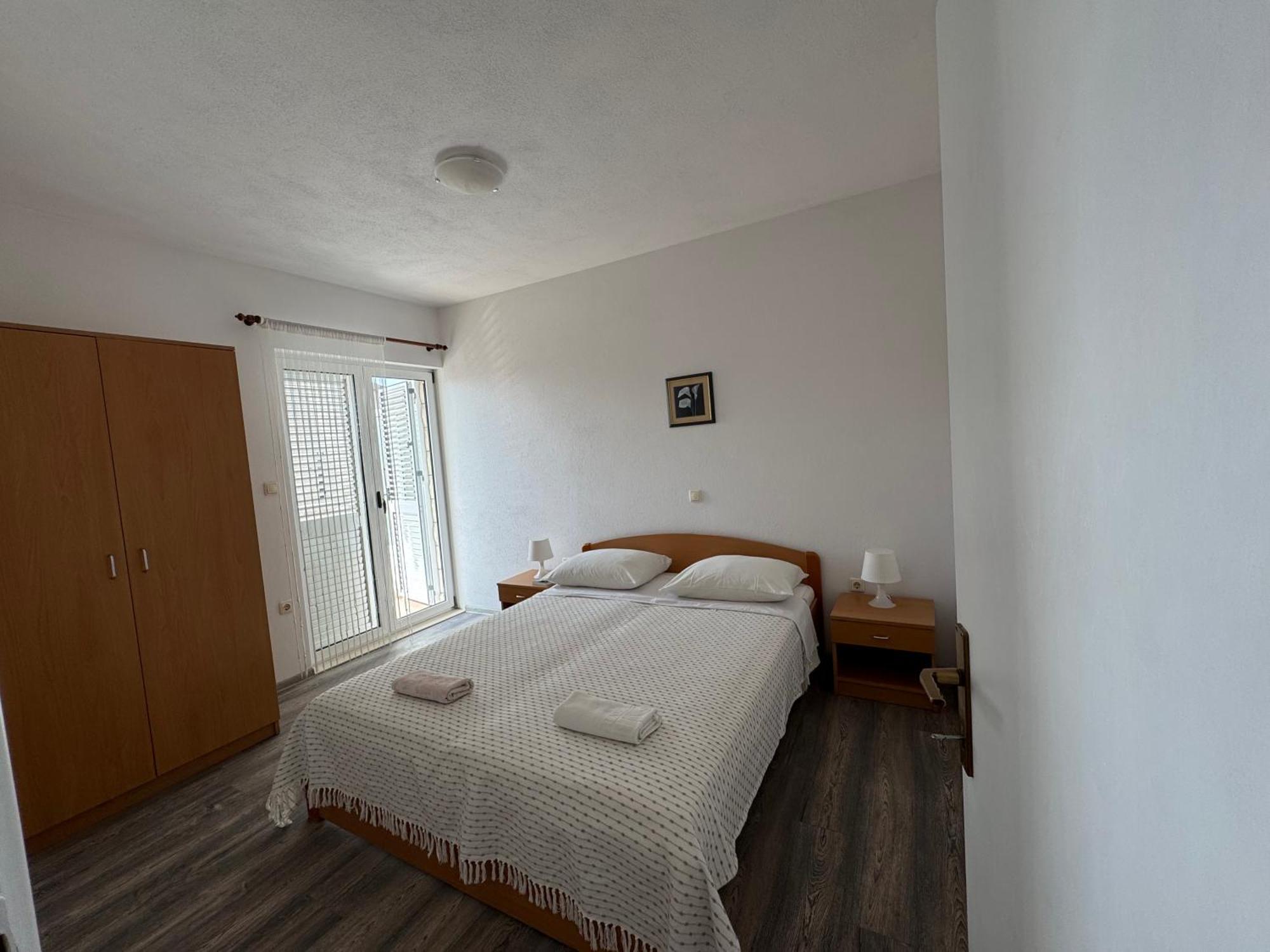 Apartment Makarska M&I, Free Private Parking Exterior photo