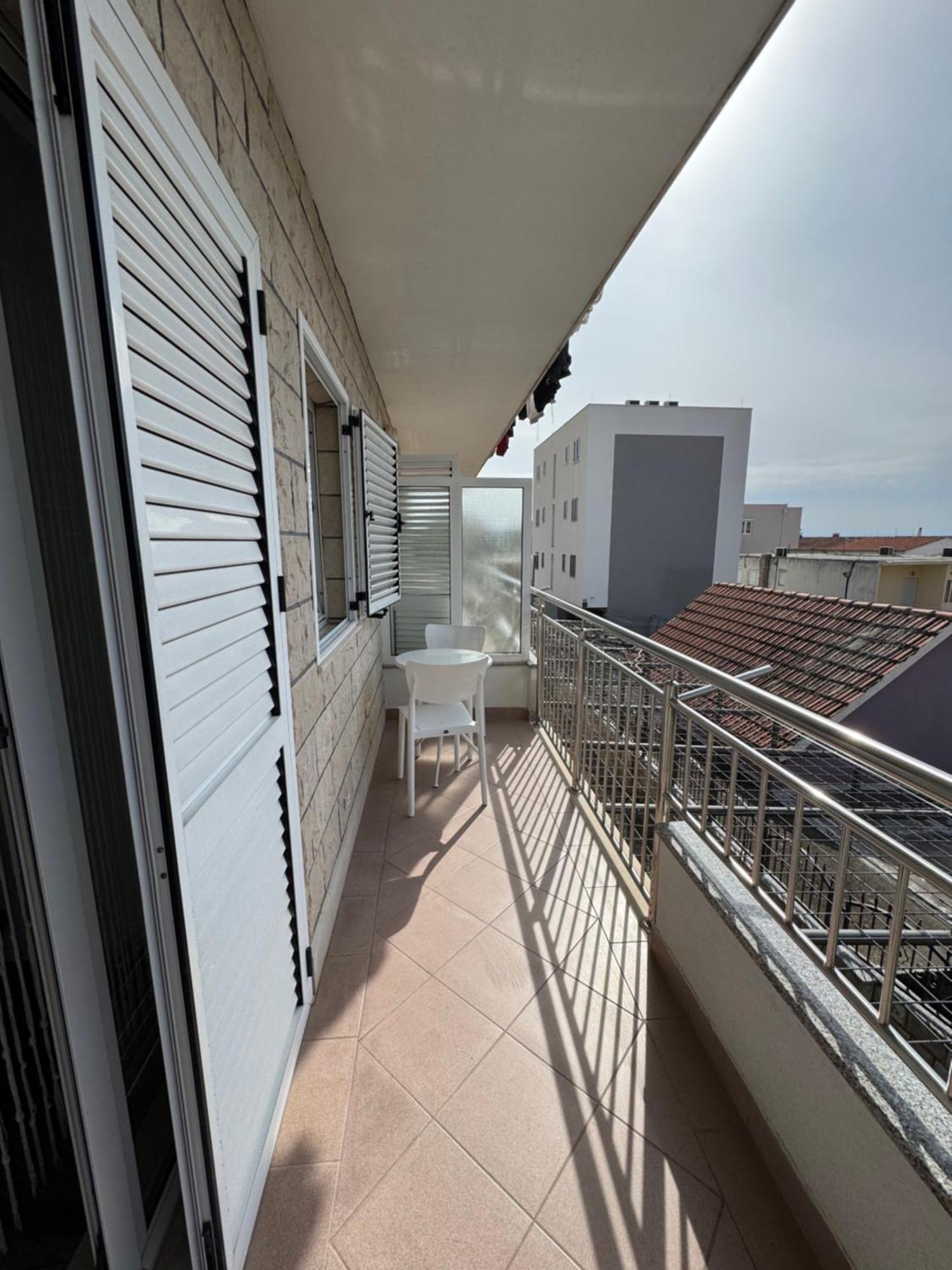 Apartment Makarska M&I, Free Private Parking Exterior photo
